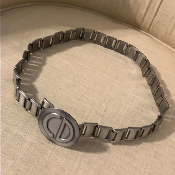 Dior adjustable, silver metal belt. Hardly worn. - Picture 3 of 4